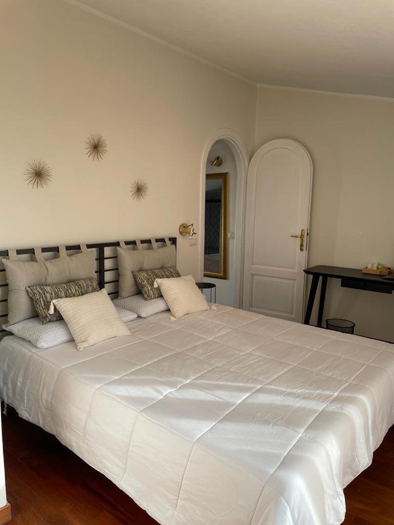 Excellent Rooms Paola'S Olbia Exterior photo